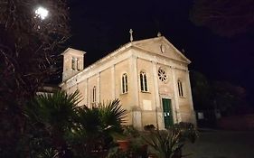 Per Antiqua Itinere